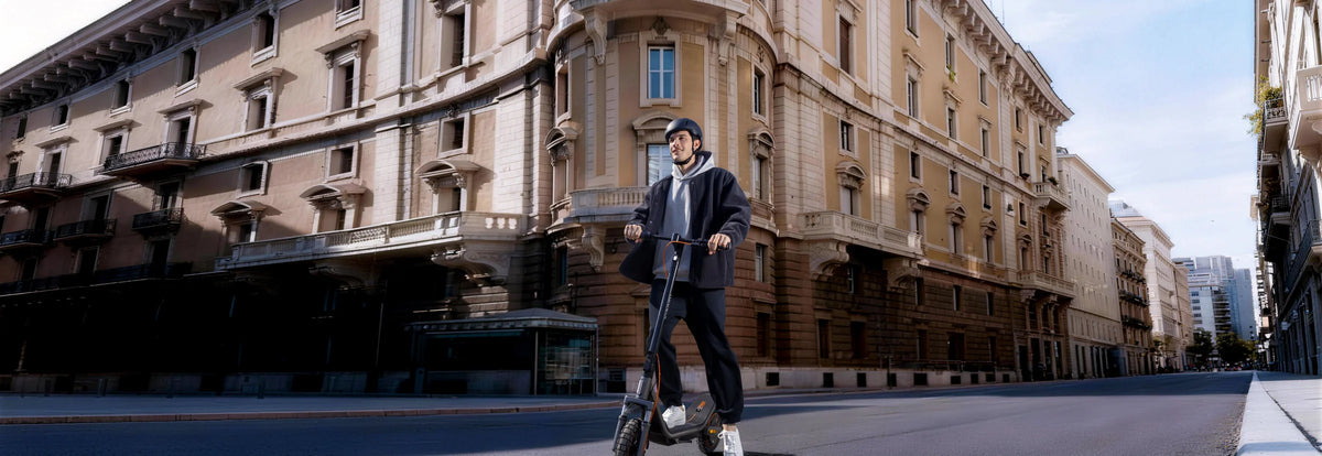 Door de stad rijden op de Xiaomi Electric Scooter 6 Pro