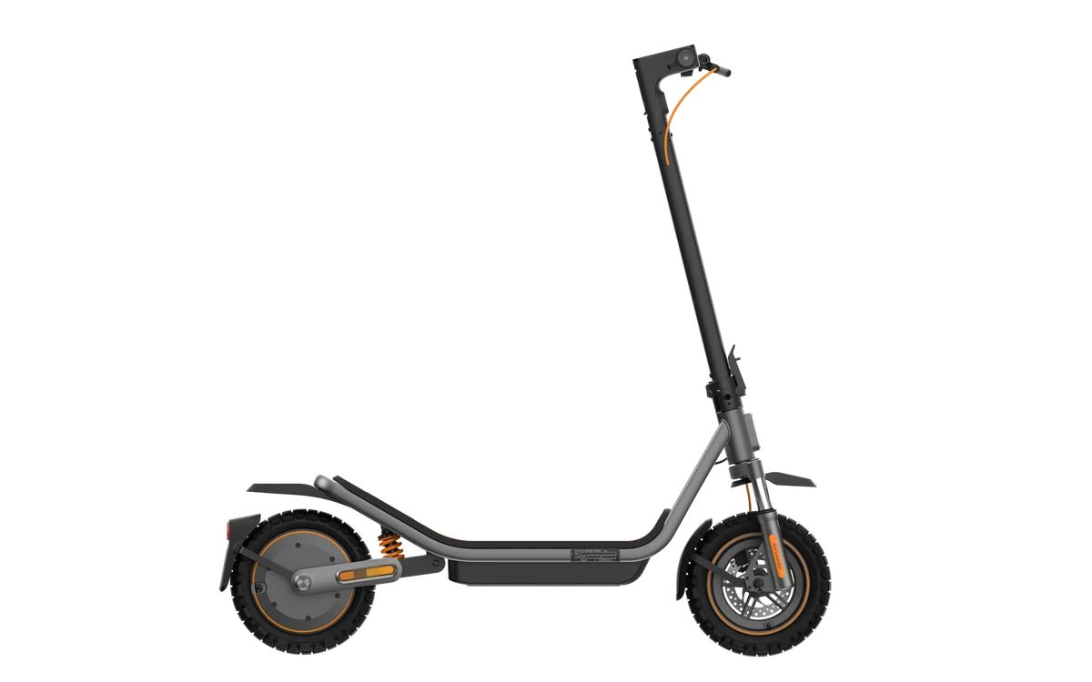 Xiaomi Electric Scooter 6 Pro vanaf de rechterzijde