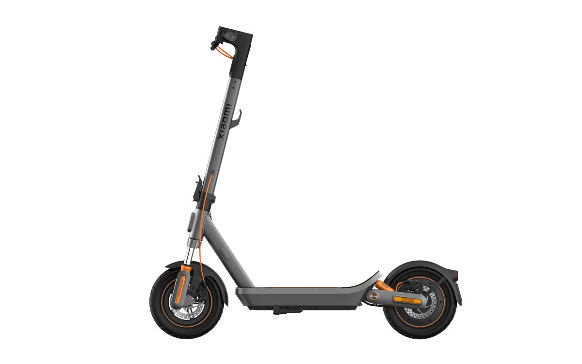 Xiaomi Electric Scooter 6 Max vanaf de rechterzijde