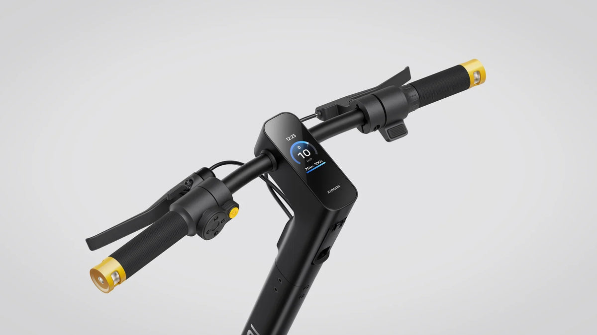 Gas geven met duimgas of draaigreep op de Xiaomi Electric Scooter 6 Ultra
