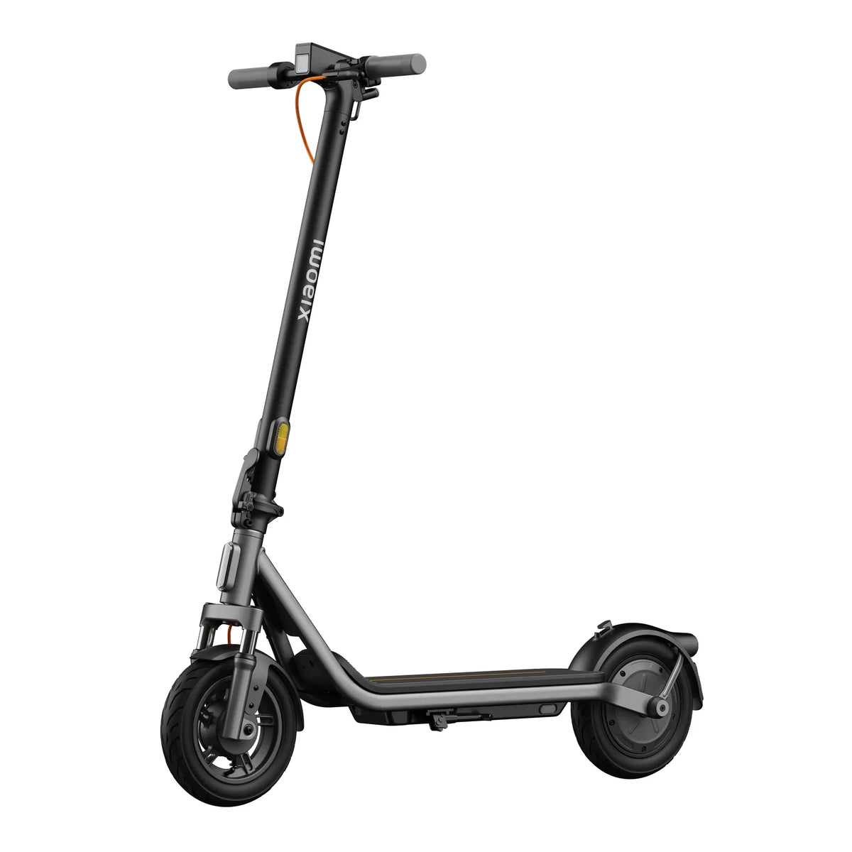 Xiaomi Electric Scooter 6 Lite schuin van linksvoor op witte achtergrond